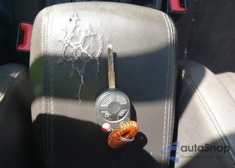 2018 Ford Focus Sel z USA, uszkodzony, nr VIN 1FADP3H25JL226609